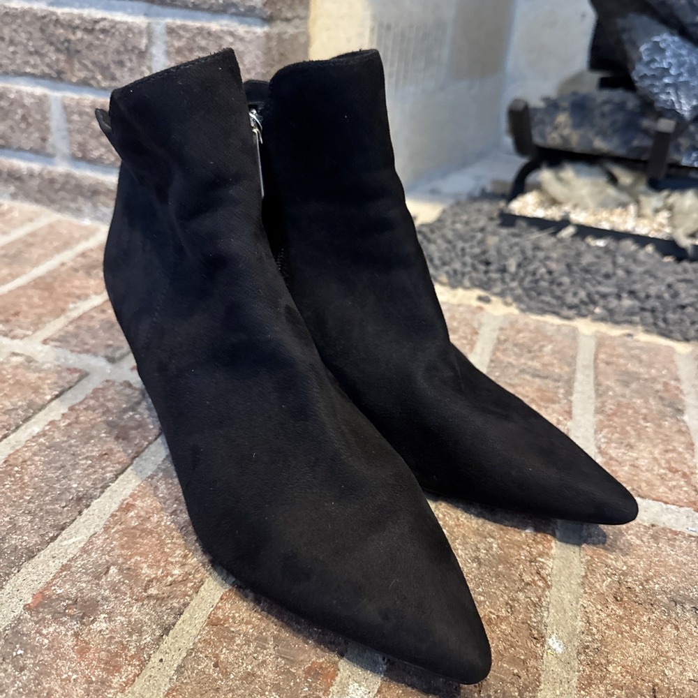 Charles by Charles David Amateur Ankle Bootie Pointed Toe Size 8.5 Black - Picture 14 of 14
